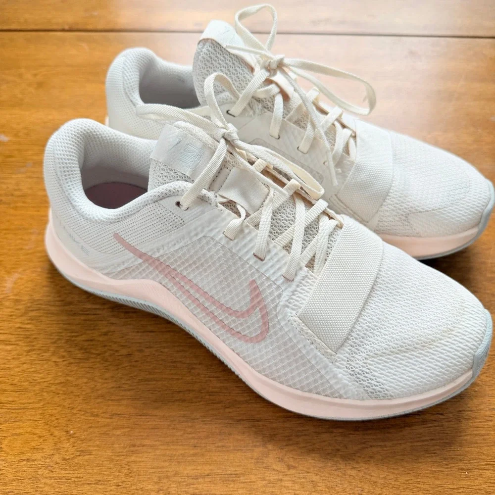 Nike MC Trainer 2 Womens Training Shoes Sail Pink Glaze DM0824-104 Size 7
